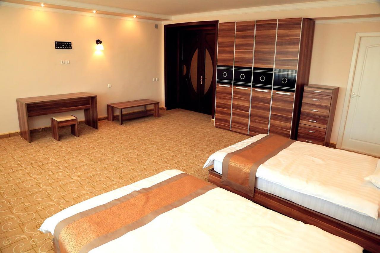 Ziyorat Luxury Hotel Ferganá Exterior foto
